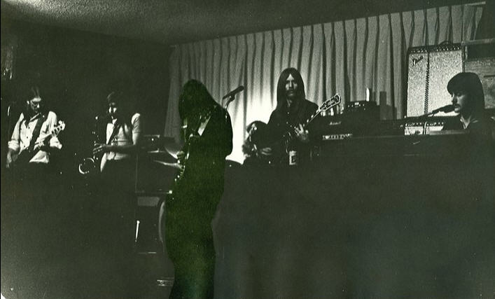1974 Wheat Band